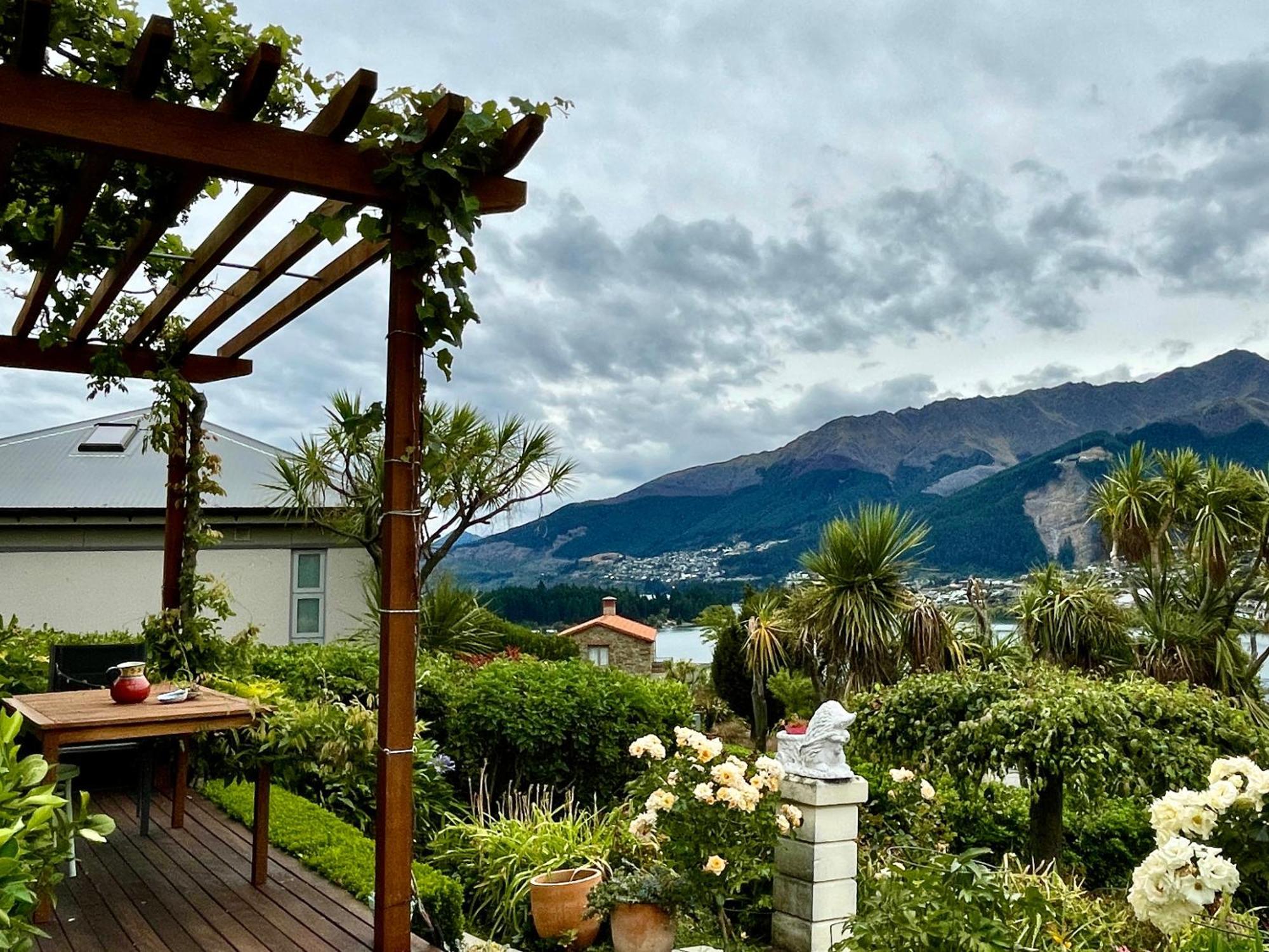 Kelvin Garden Villa Queenstown Exterior foto